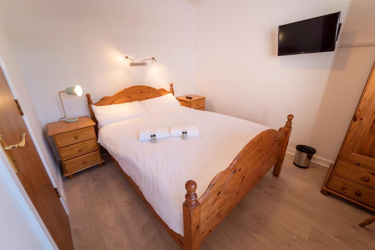 גלוואיי Charming City Centre Guest House מראה חיצוני תמונה